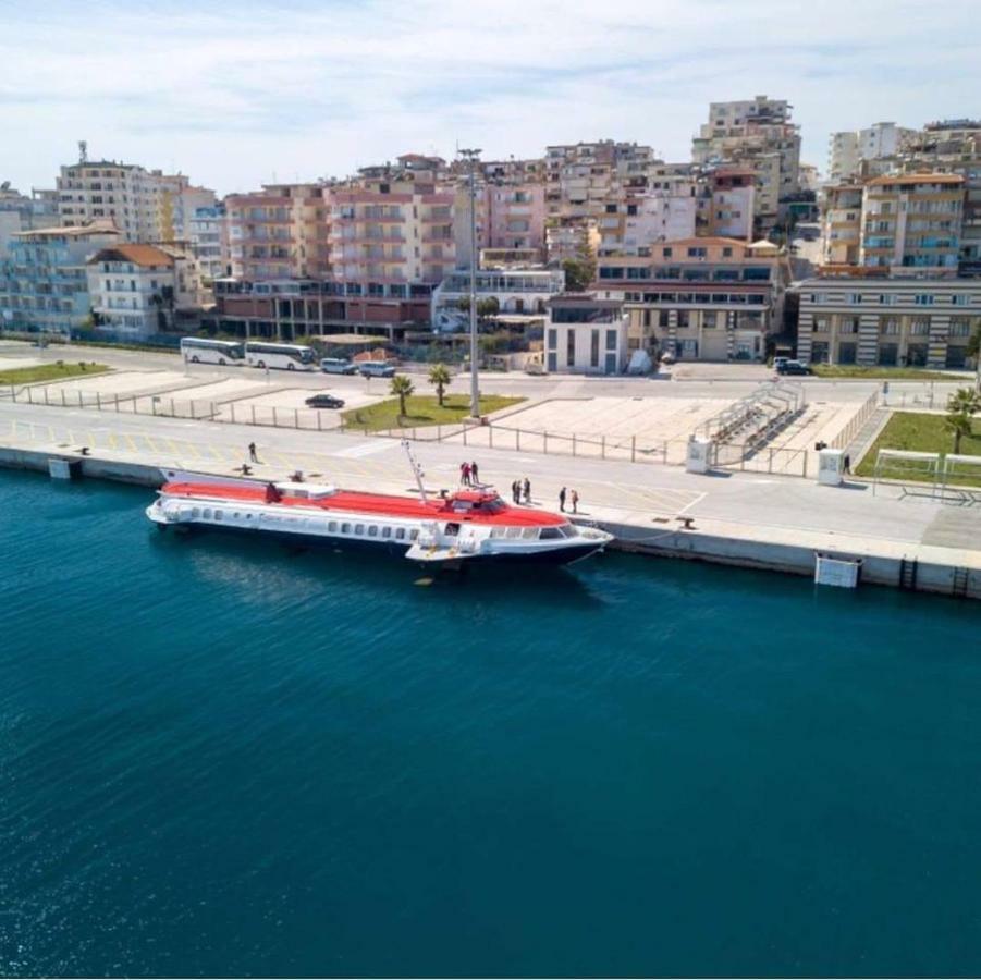 Hotel Edina Sarandë Exterior foto